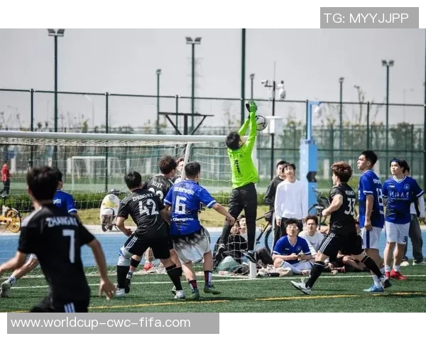 精彩大学足球联赛直播尽在眼前共同见证青春激情与团队精神的碰撞 精彩大学足球联赛直播尽在眼前共同见证青春激情与团队精神的碰撞