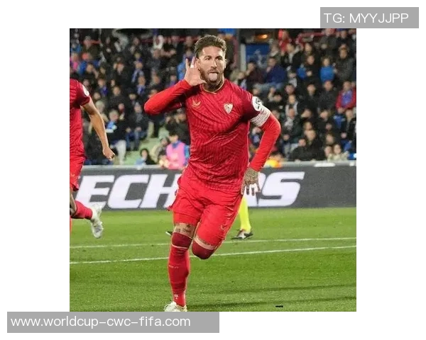 现役足球最佳后卫评选揭晓谁能称霸绿茵场的防线之巅